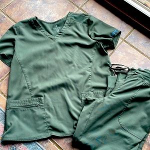 Med Couture Touch Scrubs